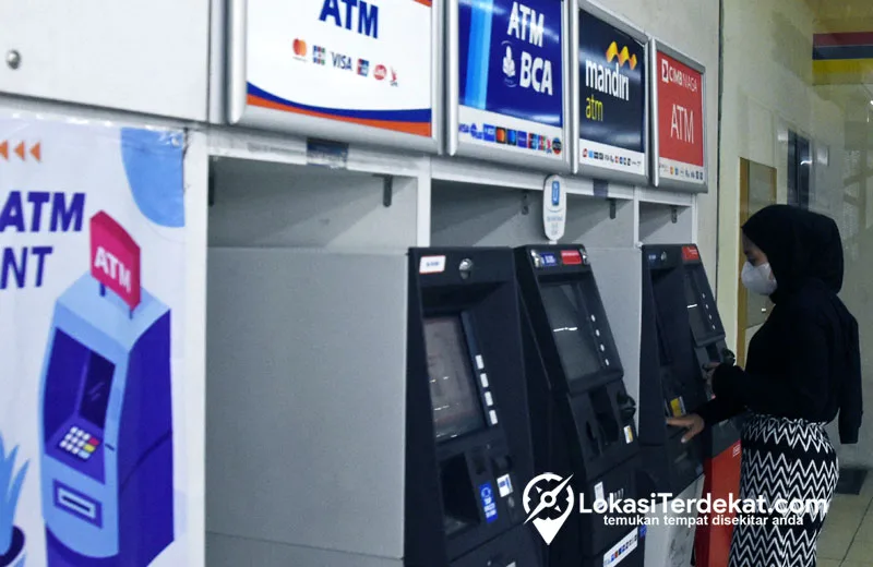 Mesin ATM Terdekat