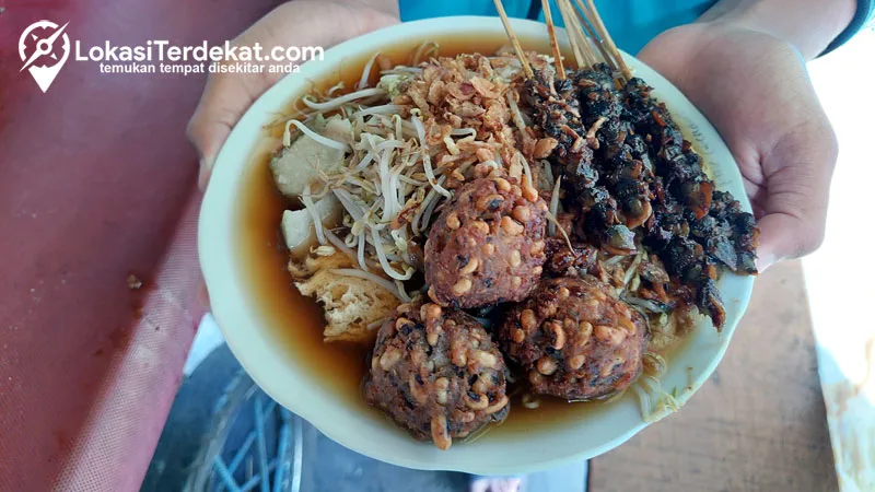 Lontong Balap Garuda Pak Gendut