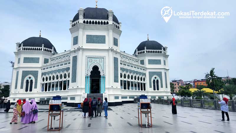 Masjid Raya Medan: Sejarah Peninggalan Kesultanan Deli