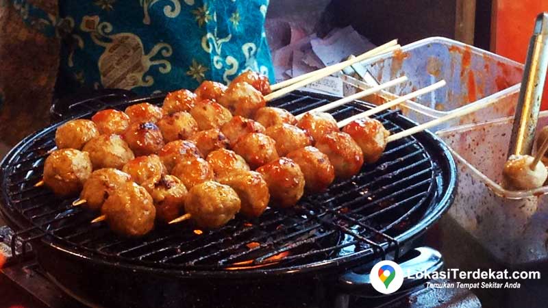 Bakso Bakar Terdekat, Jumbo Dengan Bumbu Pedas Yang Enak