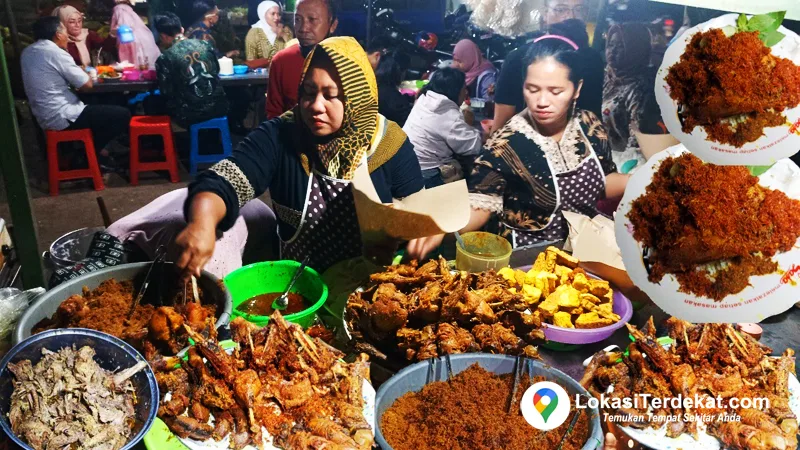 Nasi Bebek Terdekat, Nasi Bebek Madura Enak Bumbu Hitam